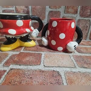 2pc set Minnie & Mickey mugs